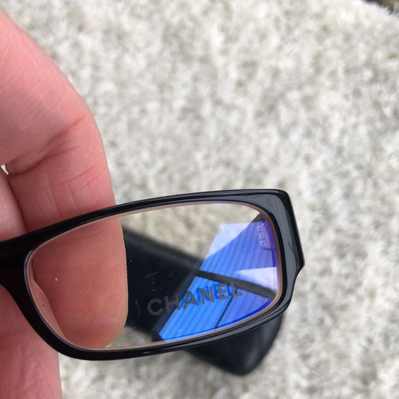 CHANEL Glasses - Picture 8 of 9